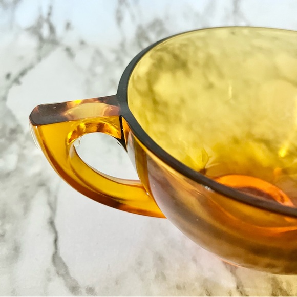 Vintage Anchor Hocking amber button and daisy snack plate with mug - Picture 5 of 8